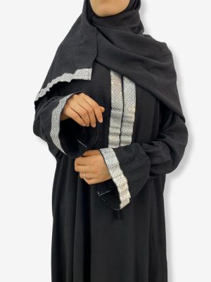 Robe de prière Ryma Noire motif argenté