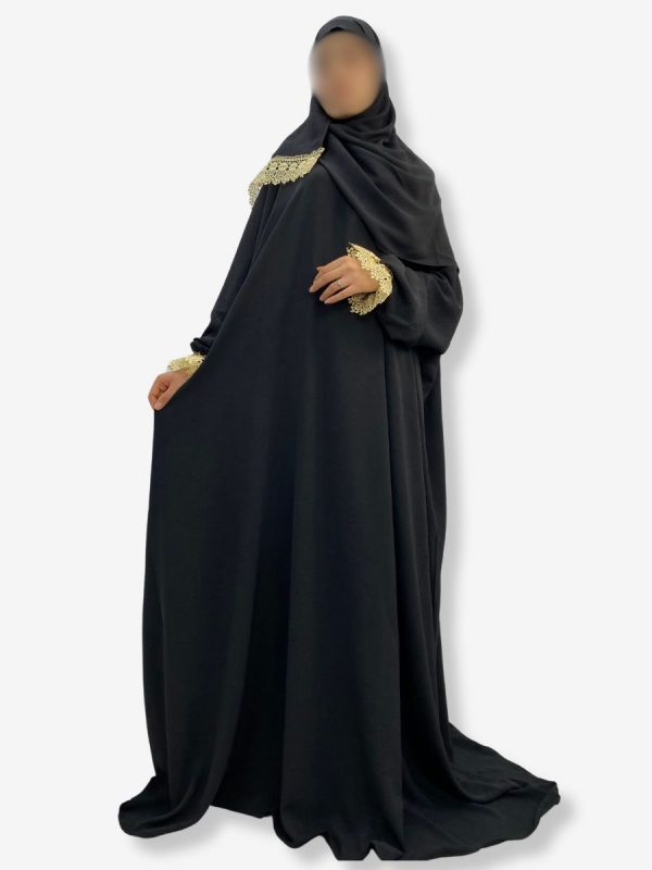 Robe de prière Sultana <br> Noir motif doré – Image 2